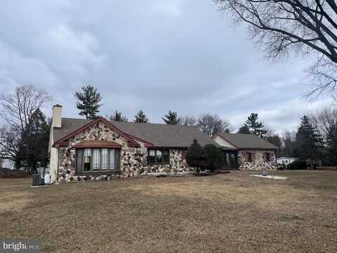 2732 OLD CEDAR GROVE ROAD, BROOMALL, PA 19008