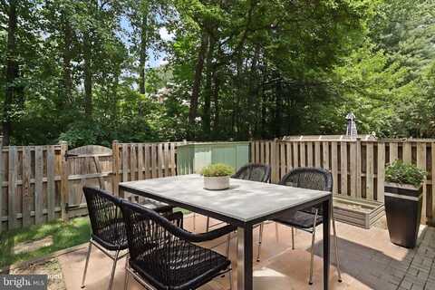 9664 MASTERWORKS DRIVE, VIENNA, VA 22181