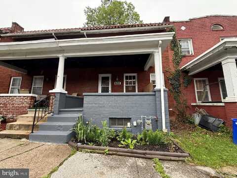 2045 ZARKER STREET, HARRISBURG, PA 17104