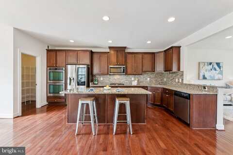6236 SUMMIT POINT COURT, ALEXANDRIA, VA 22310