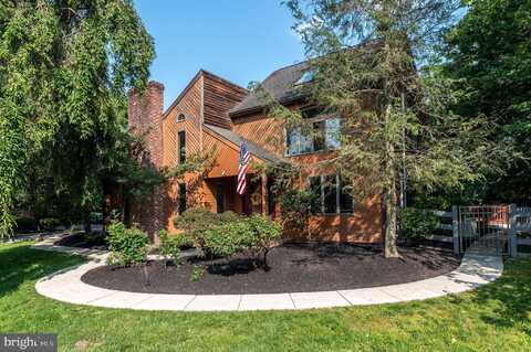 905 DEERFIELD LANE, DOYLESTOWN, PA 18901