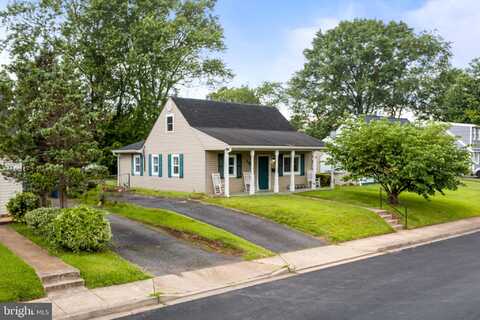 135 CABBEL DRIVE, MANASSAS PARK, VA 20111