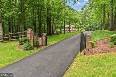 6323 COLCHESTER ROAD, FAIRFAX STATION, VA 22039