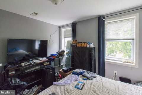 3222 BARCLAY STREET, BALTIMORE, MD 21218