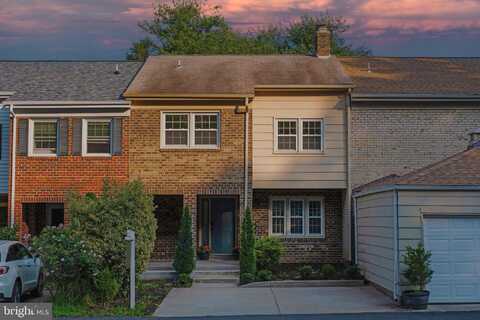 1135 MOOREFIELD HILL COURT SW, VIENNA, VA 22180