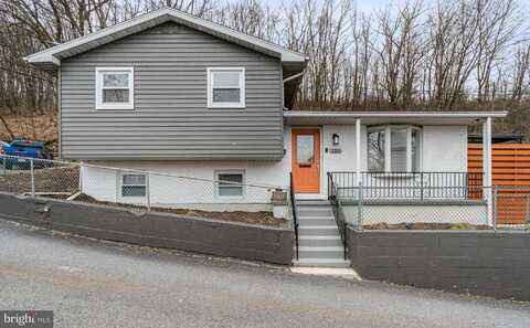 125 S MAIN STREET, MAHANOY CITY, PA 17948