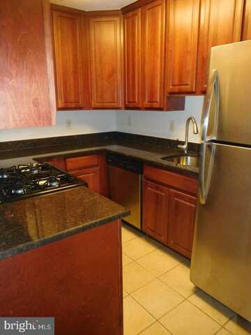 4390 LORCOM LANE, ARLINGTON, VA 22207