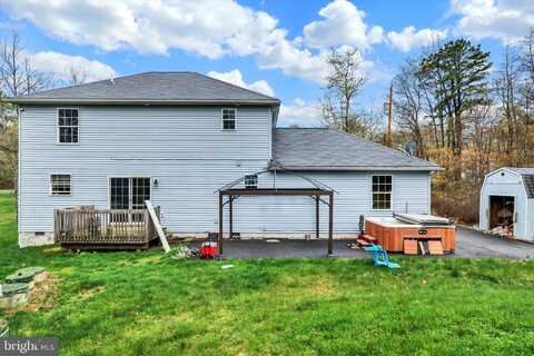 959 CRICKET LANE, LONG POND, PA 18334