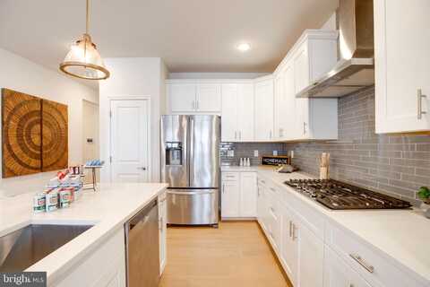 6868 MOONSTONE PEONY LANE, HAYMARKET, VA 20169