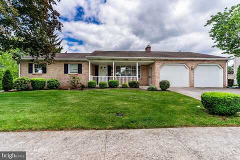 701 ROBERT STREET, MECHANICSBURG, PA 17055