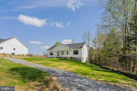 206 SECLUSION SHORES DRIVE, MINERAL, VA 23117