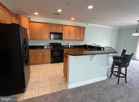 301 MUIR STREET, CAMBRIDGE, MD 21613