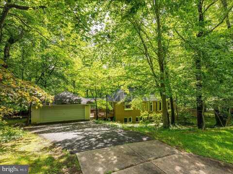 9411 GARDEN COURT, POTOMAC, MD 20854