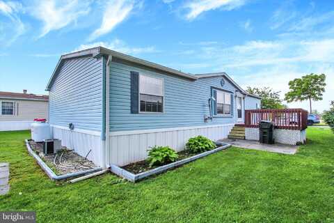 94 SHERRILL DRIVE, NEW OXFORD, PA 17350