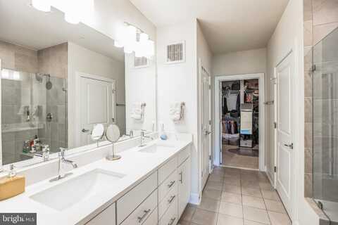 104 SAINT IVES PLACE, OXON HILL, MD 20745
