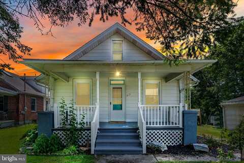 229 E CANAL STREET, HERSHEY, PA 17033