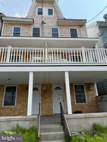 924-926 W SPRUCE STREET, COAL TOWNSHIP, PA 17866
