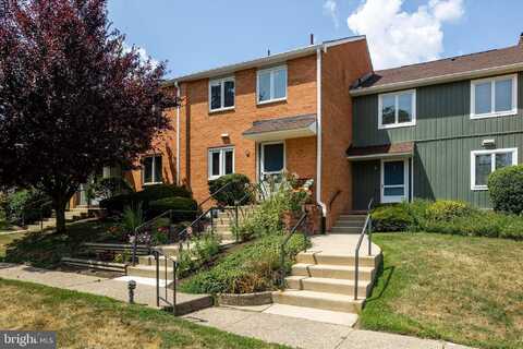 11 E CLOSE, MOORESTOWN, NJ 08057