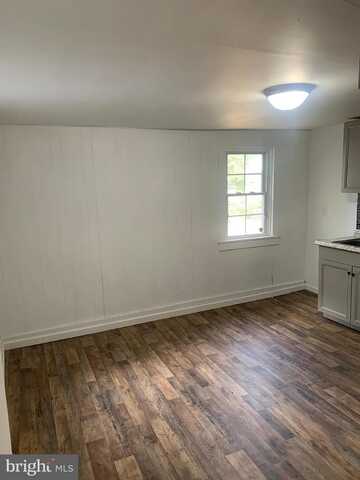 30 N GOVERNORS AVENUE, DOVER, DE 19904