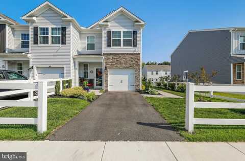 11 PEREGRINE WAY, BURLINGTON, NJ 08016