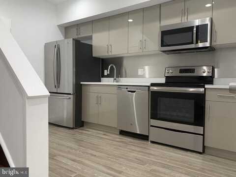 1231 VINE STREET, PHILADELPHIA, PA 19107