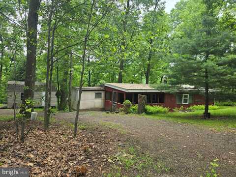 46 SHAUB DRIVE, LANDISBURG, PA 17040