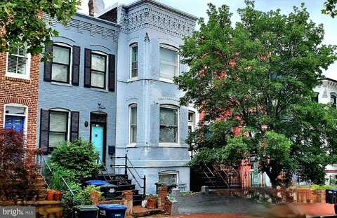 712 4TH STREET SE, WASHINGTON, DC 20003