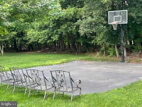 615 COVER LANE, ACCOKEEK, MD 20607