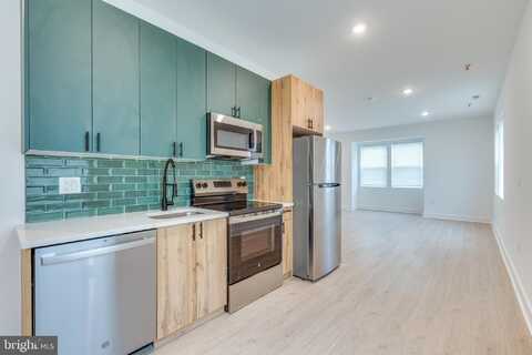 2500 N LAWRENCE STREET, PHILADELPHIA, PA 19133
