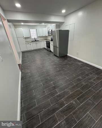 94 LONGWOOD DRIVE, BUNKER HILL, WV 25413
