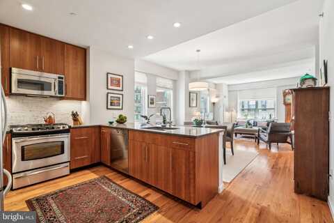 1425 LOCUST STREET, PHILADELPHIA, PA 19102