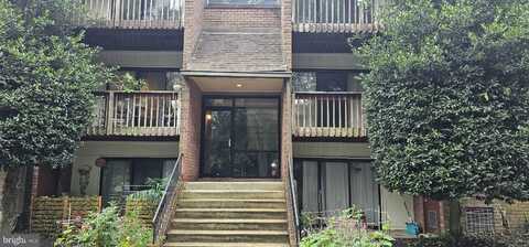 10725 WEST DRIVE, FAIRFAX, VA 22030
