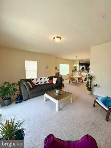 105 LIGHT STREET, CONSHOHOCKEN, PA 19428