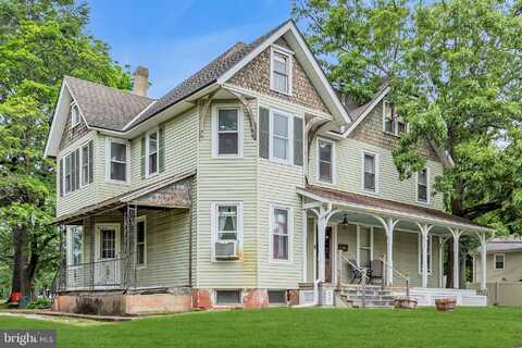 121 UNION AVENUE, STRATFORD, NJ 08084