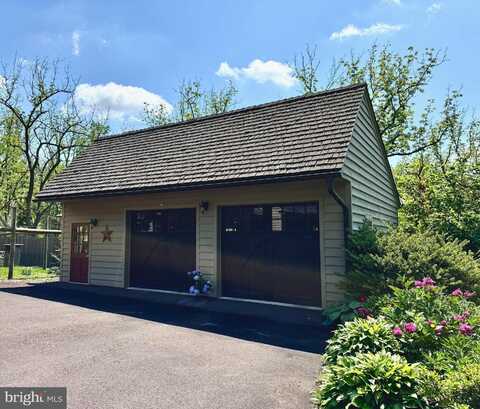 1621 LIMEKILN ROAD, LIMEKILN, PA 19535