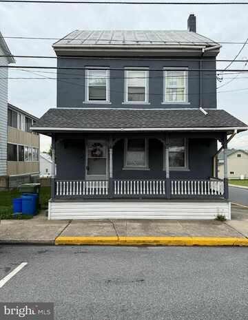 230 N MAIN STREET, BERNVILLE, PA 19506