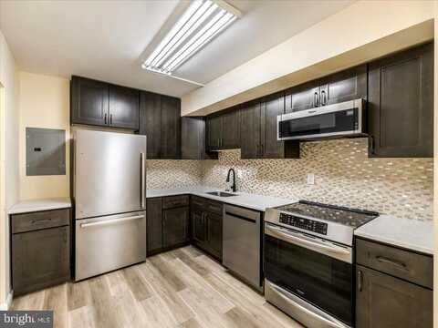1575 W STREET ROAD, WARMINSTER, PA 18974