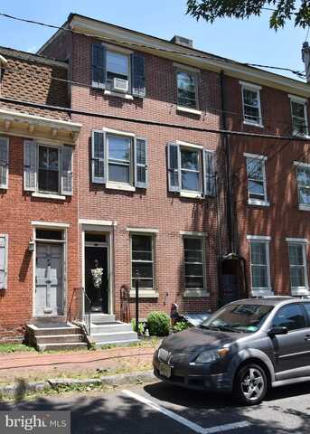 303 WOOD STREET, BURLINGTON, NJ 08016