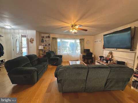 3300 N HARRISON STREET, ARLINGTON, VA 22207