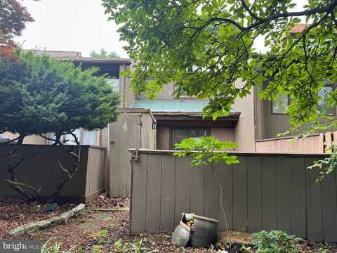 4 ASPEN, NEW HOPE, PA 18938