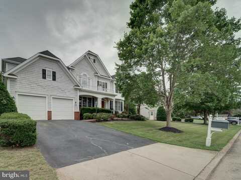 8429 LINK HILLS LOOP, GAINESVILLE, VA 20155