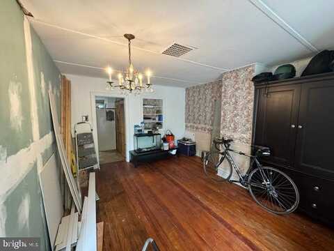 4 QUAKER STREET, PORT ELIZABETH, NJ 08348