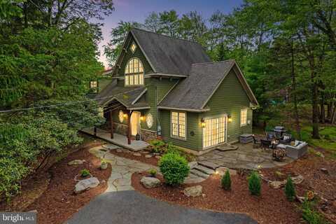 7 RED OAK ROAD, LAKE HARMONY, PA 18624