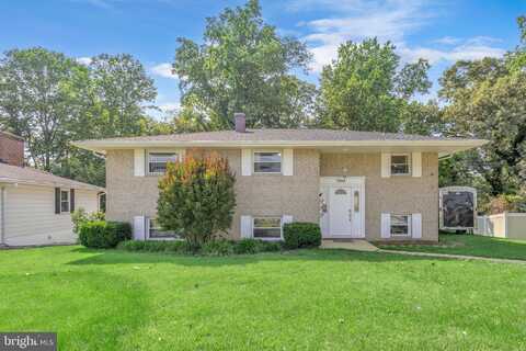 7958 CASTLE HEDGE DELL, GLEN BURNIE, MD 21061