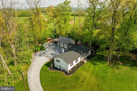 270 CHESTNUT HILL ROAD, STEVENS, PA 17578