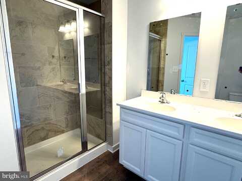 98 MOSES DRIVE, MARTINSBURG, WV 25405
