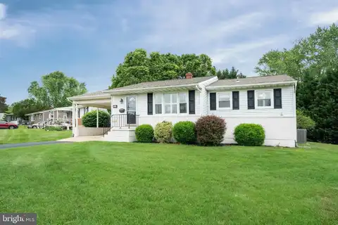 128 DURSO DRIVE, NEWARK, DE 19711