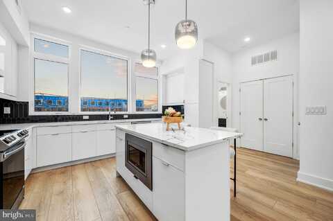 2201 E SOMERSET ST, PHILADELPHIA, PA 19134