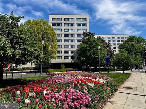 2475 VIRGINIA AVENUE NW, WASHINGTON, DC 20037