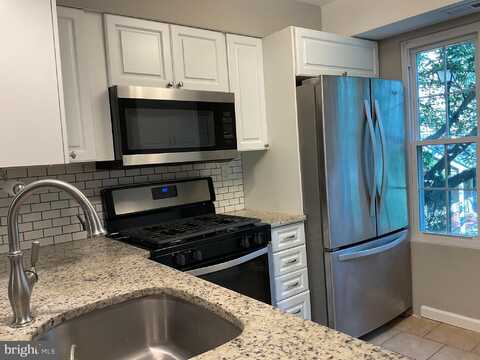 1803 SOCIETY PLACE, NEWTOWN, PA 18940